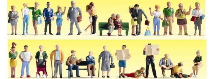 Figuras Diversas em Pé