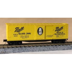 40' Box Car  Muncie & Western RR