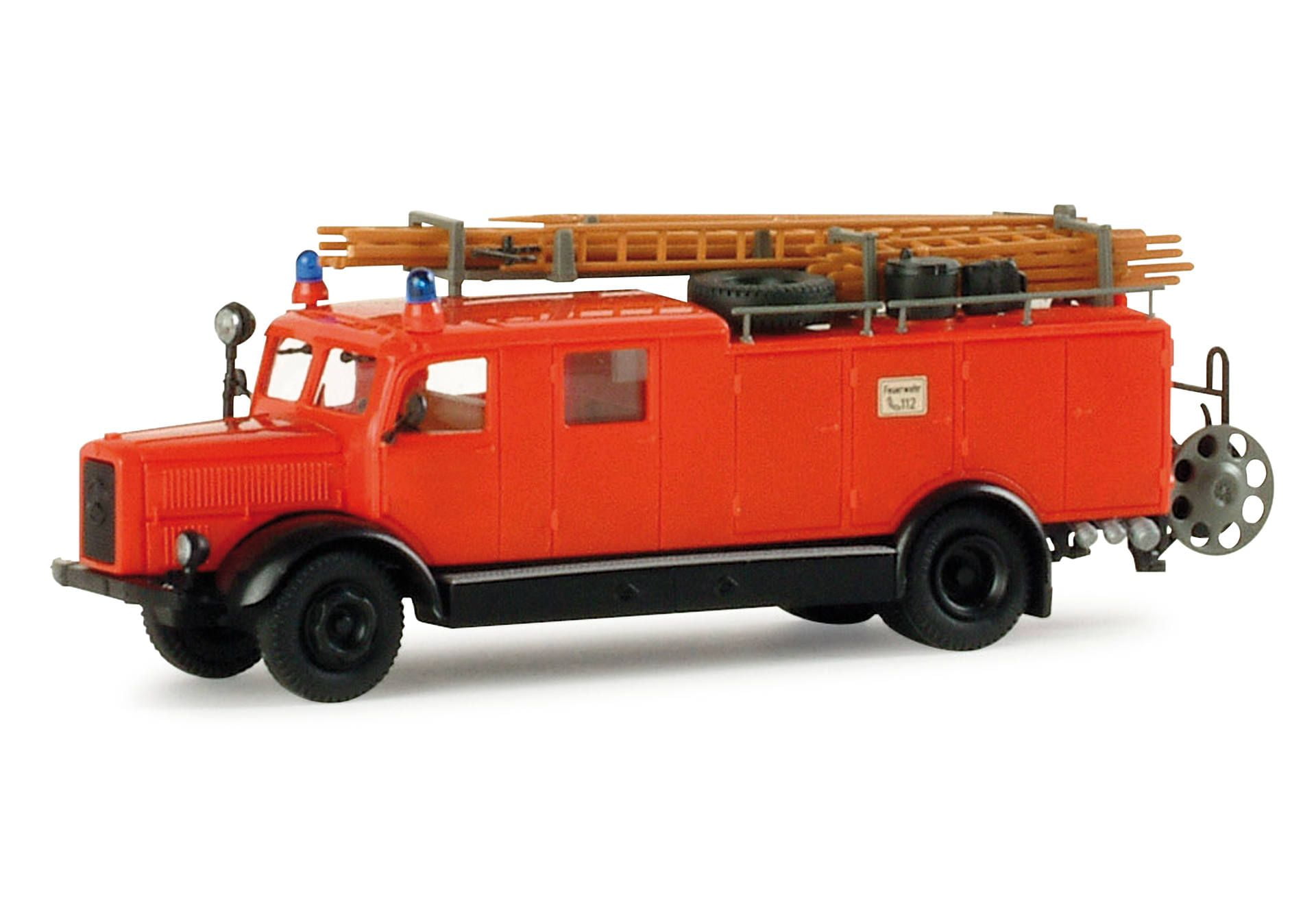 Caminhão de Bombeiro MB LF 25
